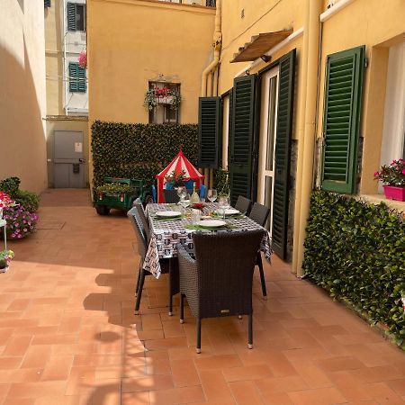 Santa Croce Garden Apartment Florencia Exterior foto